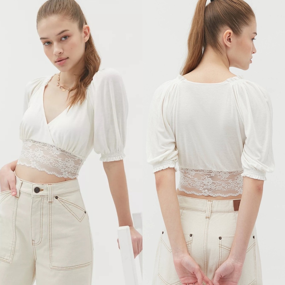 Urban Outfitters Samara Crop Top Ivory White Womens Size Medium Plunging Y2K NEW